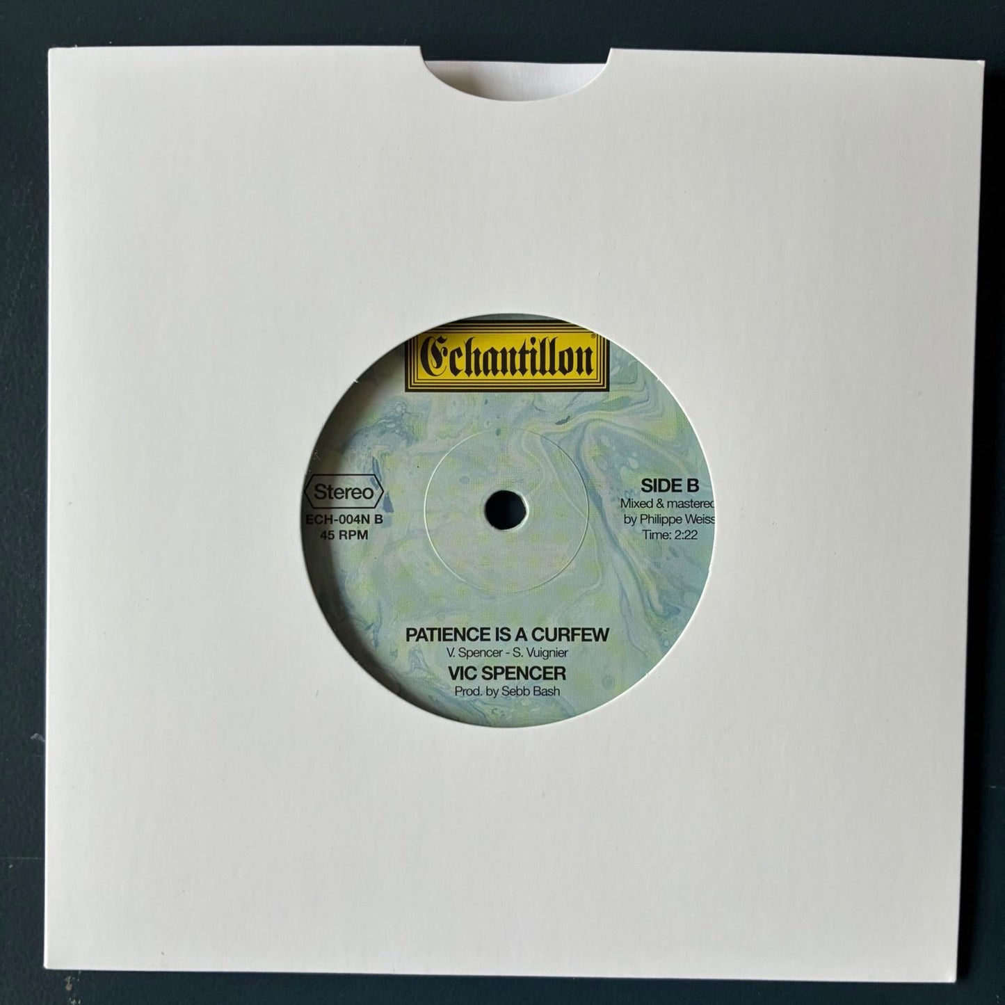 ECHANTILLON004 - Vic Spencer - Side A "Body Bag Buffet" feat. Stove God Cooks - Side B "Patience is a Curfew"